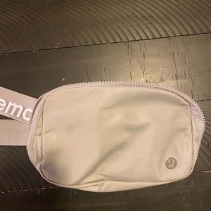 Everywhere Belt Bag 1L